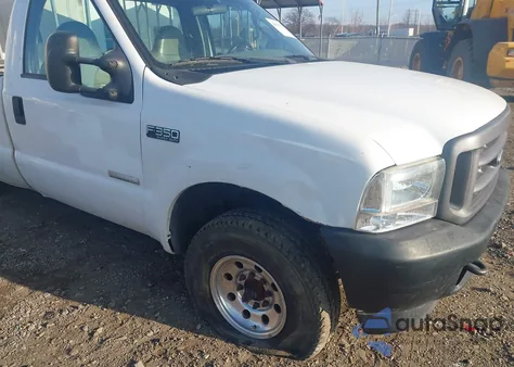2004 Ford F-350 Xl/Xlt из США, поврежденный, VIN 1FTSF30P54EC19177